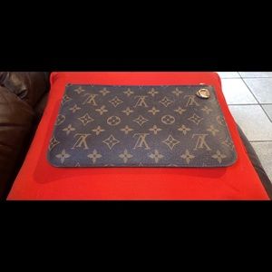 Louis Vuitton wallet 100% authentic!